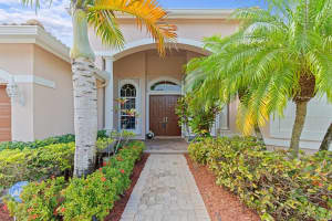 9138 Pineville Dr, Lake Worth, FL 33467, Sold 03/08/23