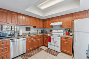104  Sherwood Circle   1c, Jupiter, FL 33458 Sold 08/11/23