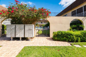 342 Southwind Dr APT 120, North Palm Beach, FL 33408, Sold 04/17/23