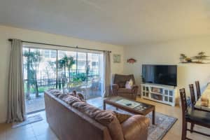 342 Southwind Dr APT 120, North Palm Beach, FL 33408, Sold 04/17/23