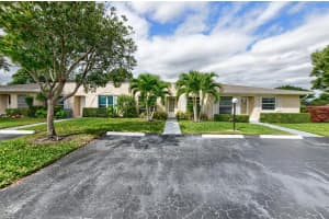 8701 Belle Aire Dr, Boca Raton, FL 33433, Sold 04/25/23