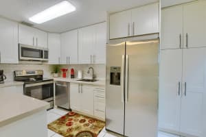 8701 Belle Aire Dr, Boca Raton, FL 33433, Sold 04/25/23