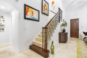 309 Valencia Rd, West Palm Beach, FL 33401, Sold 08/11/23