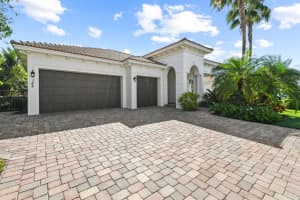 142 Citadel Cir, Jupiter, FL 33458, Sold 05/16/23