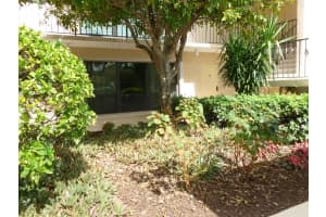 18 SE Turtle Creek Dr b, Tequesta, FL 33469, Sold 03/20/23