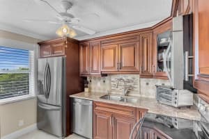 14 Colonial Club Dr APT 303, Boynton Beach, FL 33435, Sold 03/17/23