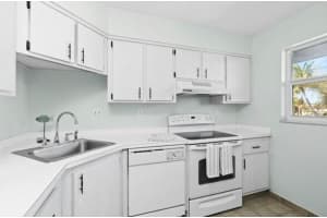 1176 Bayshore Dr UNIT 206, Fort Pierce, FL 34949, Sold 09/29/23