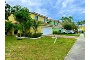 612 Alejandro Ln, Greenacres, FL 33413, Sold 04/04/23