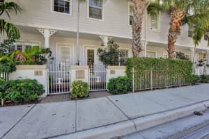 602 S Federal Hwy #2, Lake Worth, FL 33460, Sold 03/13/23