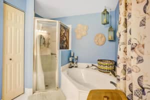 114 E Lee Rd, Delray Beach, FL 33445, Sold 06/08/23