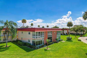101 Spring Lake Dr APT 205, Vero Beach, FL 32962, Sold 07/05/23