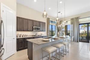 8947 Leon Cir W #296, Parkland, FL 33076, Sold 04/28/23