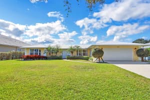 253 Country Club Dr, Jupiter, FL 33469, Sold 06/29/23