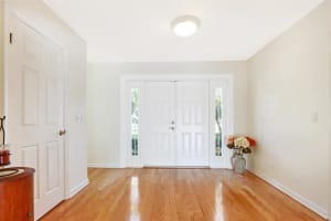 253 Country Club Dr, Jupiter, FL 33469, Sold 06/29/23