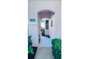 1753 Victoria Cir, Vero Beach, FL 32967, Sold 03/31/23