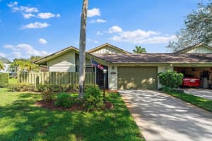 13023 SE Cog Hill Ct, Hobe Sound, FL 33455, Sold 04/28/23