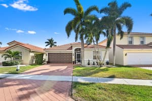3665 Miramontes Cir, Wellington, FL 33414, Sold 05/12/23