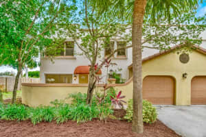 51 Uno Lago Dr, Juno Beach, FL 33408, Sold 03/28/23