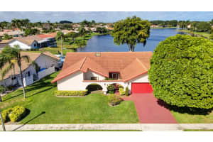 2733 SW 23rd Cranbrook Dr, Boynton Beach, FL 33436, Sold 03/30/23