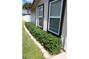 8390 Elaine Dr, Boynton Beach, FL 33472, Sold 03/13/23