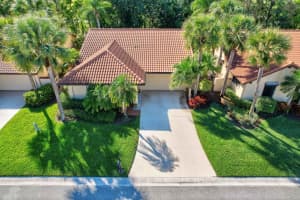 2570 SW Bobalink Ct, Palm City, FL 34990, Sold 04/13/23