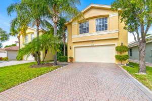 5093 Saturn Ring Ct, Greenacres, FL 33463, Sold 04/25/23