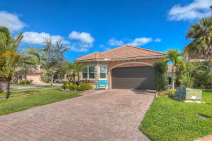 2400 NW Del Corso Ct, Port St. Lucie, FL 34986, Sold 05/03/23