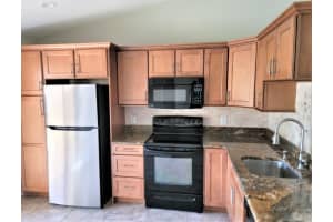 13017 Northshire Trail APT 7, Wellington, FL 33414, Sold 05/22/23