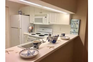2813 Grande Pkwy APT 302, Palm Beach Gardens, FL 33410, Sold 03/27/23