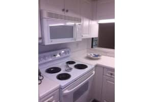2813 Grande Pkwy APT 302, Palm Beach Gardens, FL 33410, Sold 03/27/23