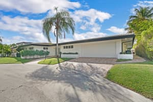5201 NE 33rd Ave, Fort Lauderdale, FL 33308, Sold 07/11/23