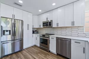 9117 SE Deerberry Pl, Tequesta, FL 33469, Sold 03/15/23