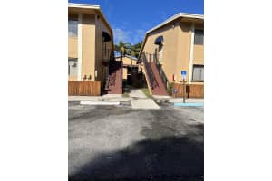 6041 10th Ave N APT 126, Greenacres, FL 33463, Sold 05/30/23