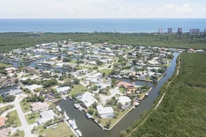 115 Queen Catherina Court, Hutchinson Island, FL 34949 Sold 01/19/24