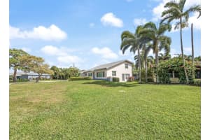 5606 Lake Osborne Dr, Lake Worth, FL 33461, Sold 05/17/23
