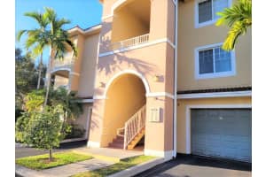 6426 Emerald Dunes Dr APT 107, West Palm Beach, FL 33411, Sold 03/10/23
