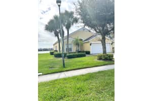 154 Berenger Walk, Royal Palm Beach, FL 33414, Sold 03/17/23