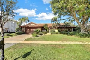 16900 River Birch Cir, Delray Beach, FL 33445, Sold 04/14/23