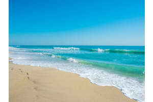 5167 N Hwy A1A APT 805, Fort Pierce, FL 34949, Sold 04/20/23