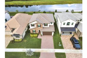 8835 Grand Prix Ln, Boynton Beach, FL 33472, Sold 03/17/23