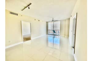 550 Okeechobee Blvd APT 1204, West Palm Beach, FL 33401, Sold 03/02/23