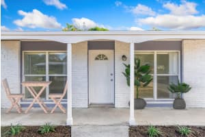 2213 3rd Street Sw Vero Beach, FL 32962 Sold 06/28/23