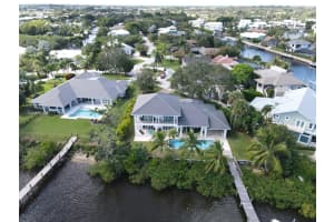 3953 SE Topsail Ct, Stuart, FL 34997, Sold 03/27/23