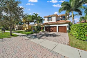 12140 Aviles Cir, Palm Beach Gardens, FL 33418, Sold 10/17/23