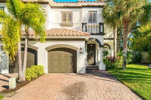4000 Murano Bay Dr, Boynton Beach, FL 33435, Sold 05/18/23
