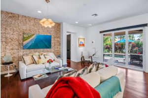 737 Sandy Point Ln, West Palm Beach, FL 33410, Sold 05/12/23