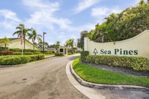 8093 SE Bristlecone Pl, Hobe Sound, FL 33455, Sold 04/12/23