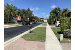 9742 Coronado Lake Dr, Boynton Beach, FL 33437, Sold 04/05/23