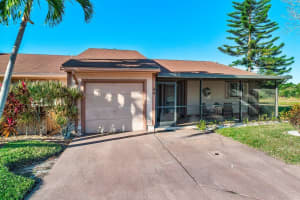 46 Farnworth Dr, Boynton Beach, FL 33426, Sold 04/10/23
