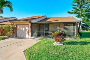 46 Farnworth Dr, Boynton Beach, FL 33426, Sold 04/10/23